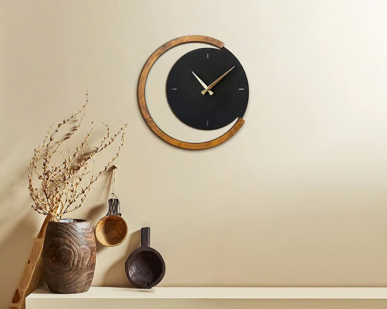 Lunar Loop – Silent Modern Wall Clock