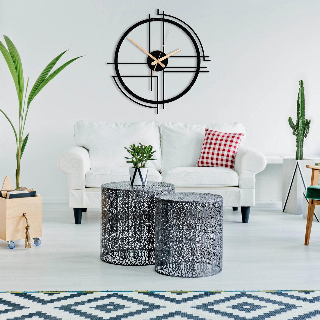 Modern Minimalist Wall Clock - Home Decor